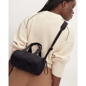 nwt everlane the recycled nylon crossbody in black